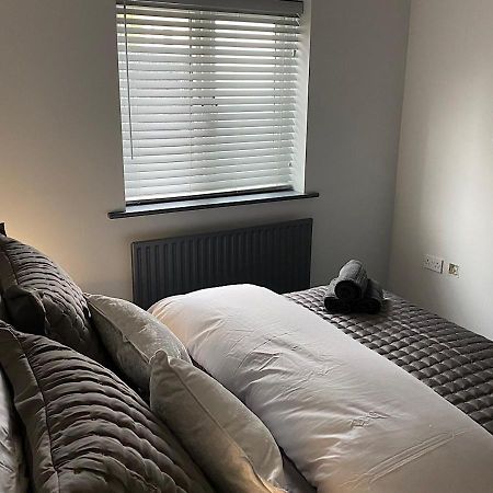 Beautiful Modern Cosy Central Apartment / Sleeps 4 Reading Bagian luar foto