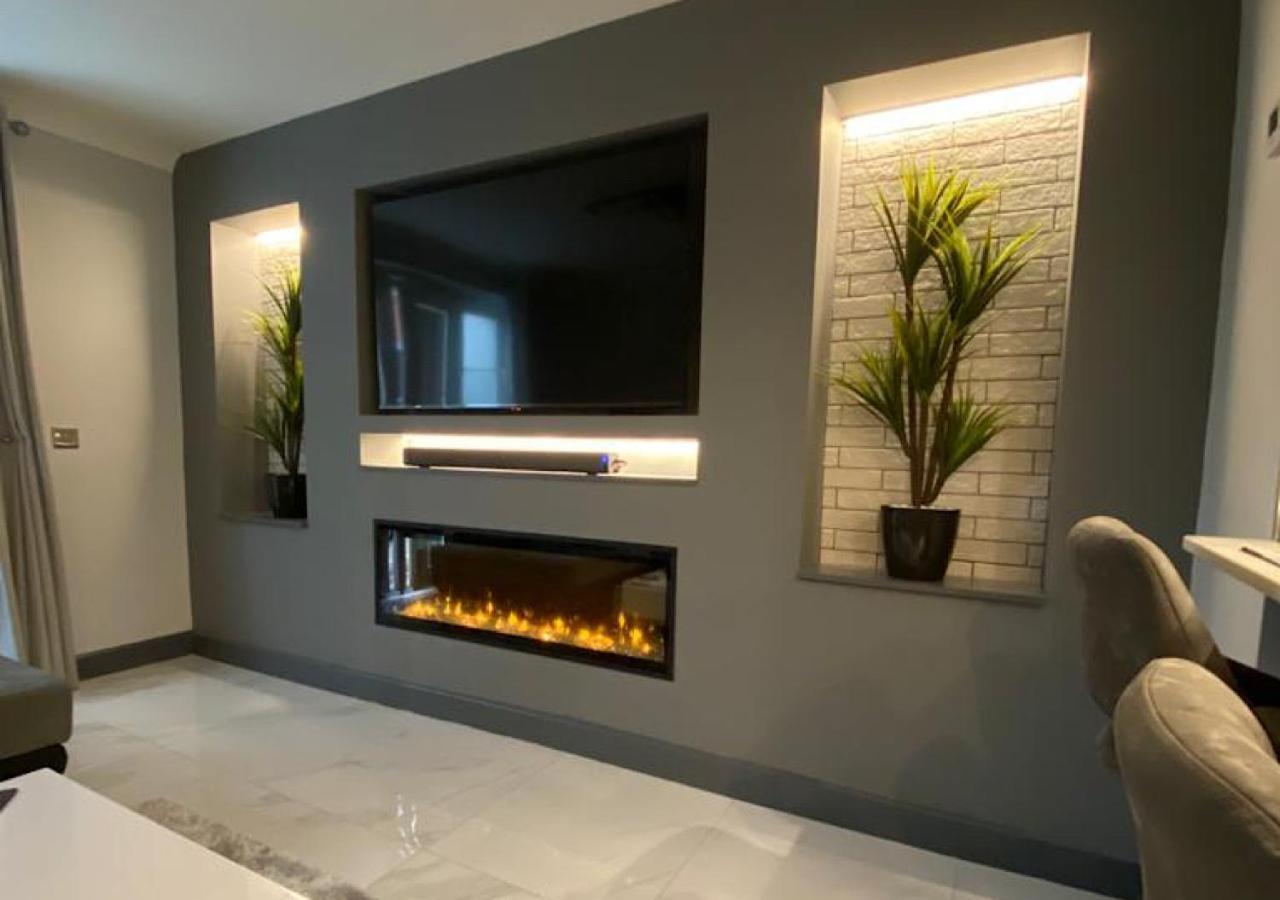 Beautiful Modern Cosy Central Apartment / Sleeps 4 Reading Bagian luar foto